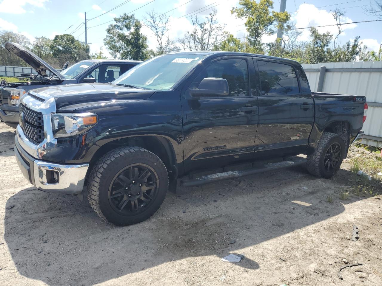 TOYOTA TUNDRA CRE 2021
