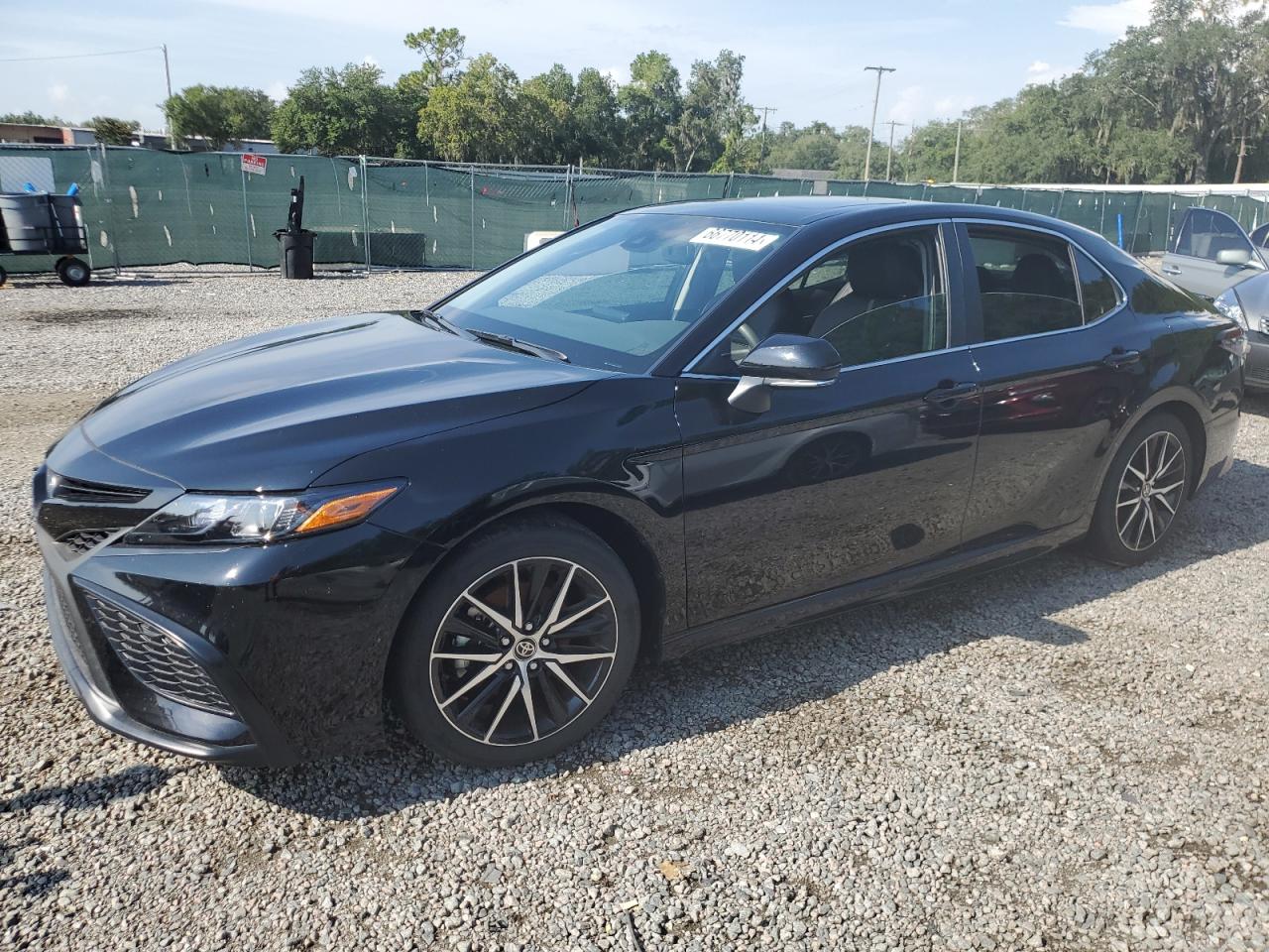 TOYOTA CAMRY SE N 2024