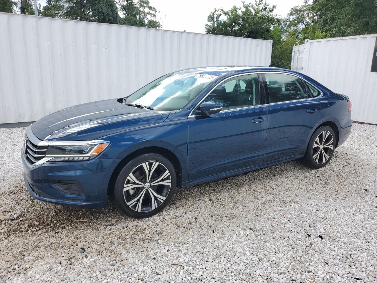 VOLKSWAGEN PASSAT SE 2022