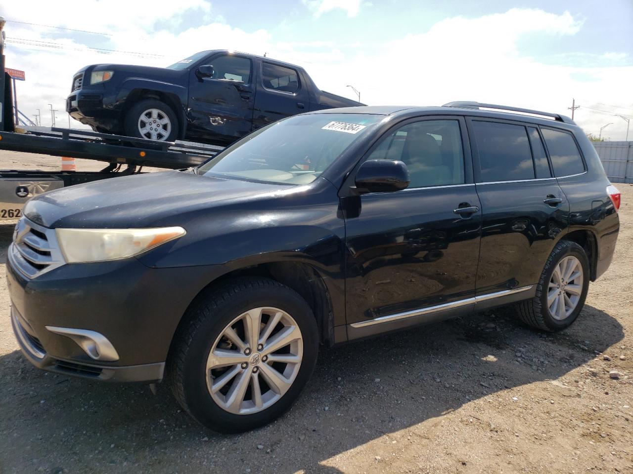 TOYOTA HIGHLANDER 2011