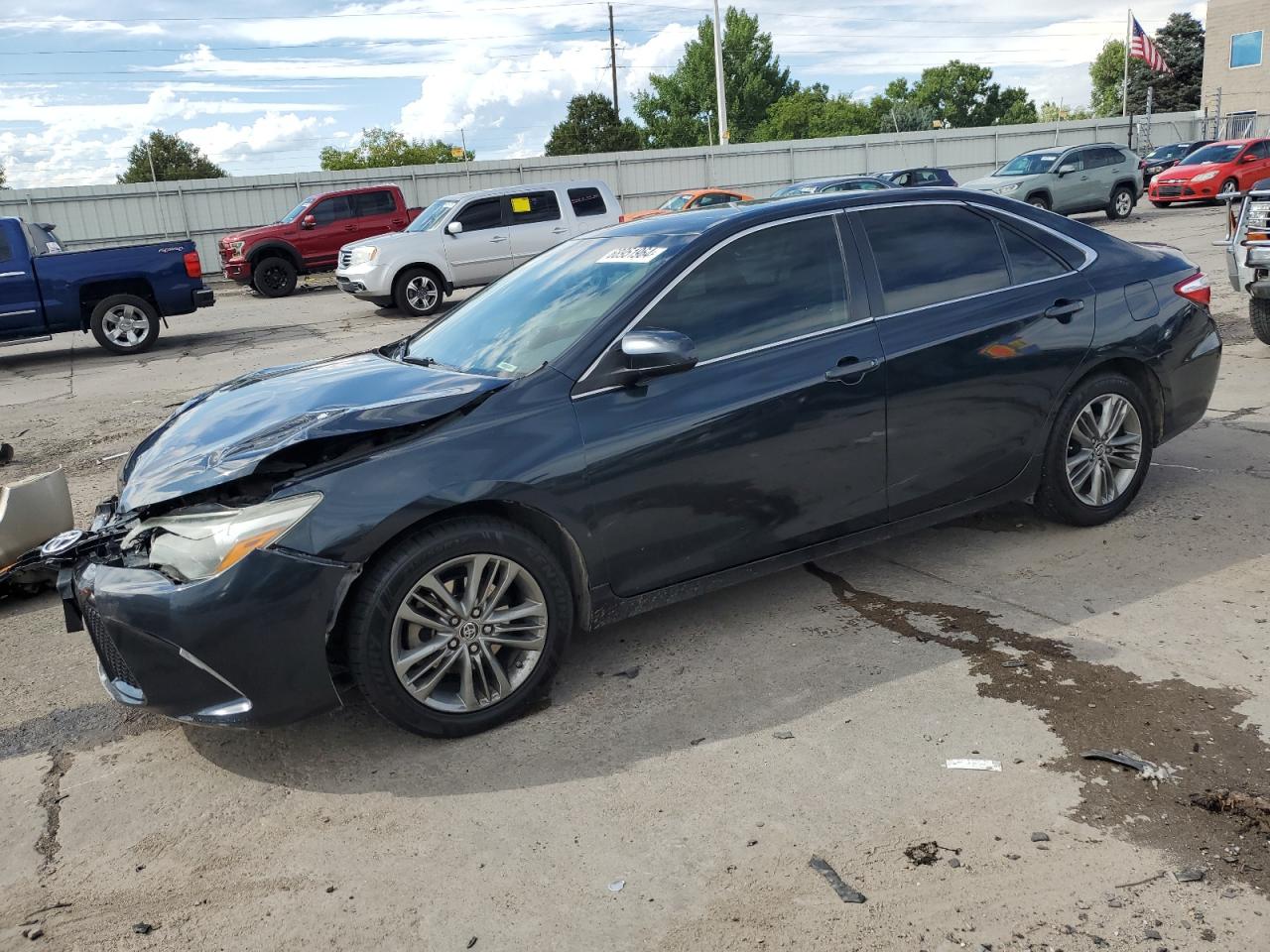 TOYOTA CAMRY LE 2016