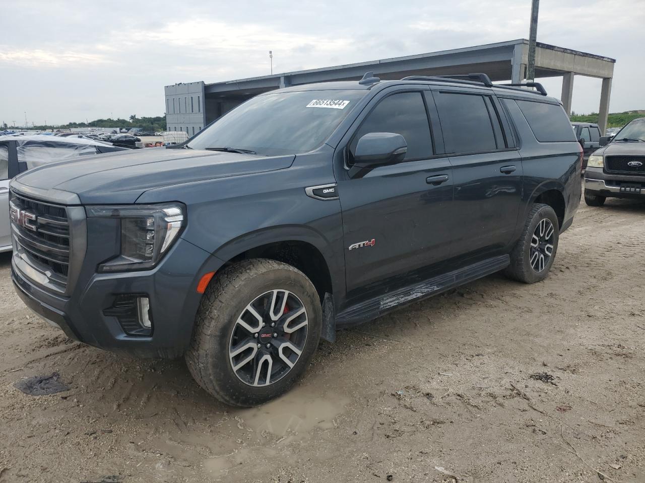 GMC Yukon Xl K 2021
