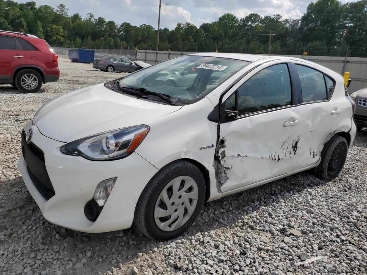 TOYOTA PRIUS C 2015