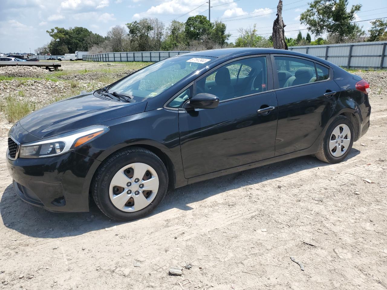 KIA FORTE LX 2017