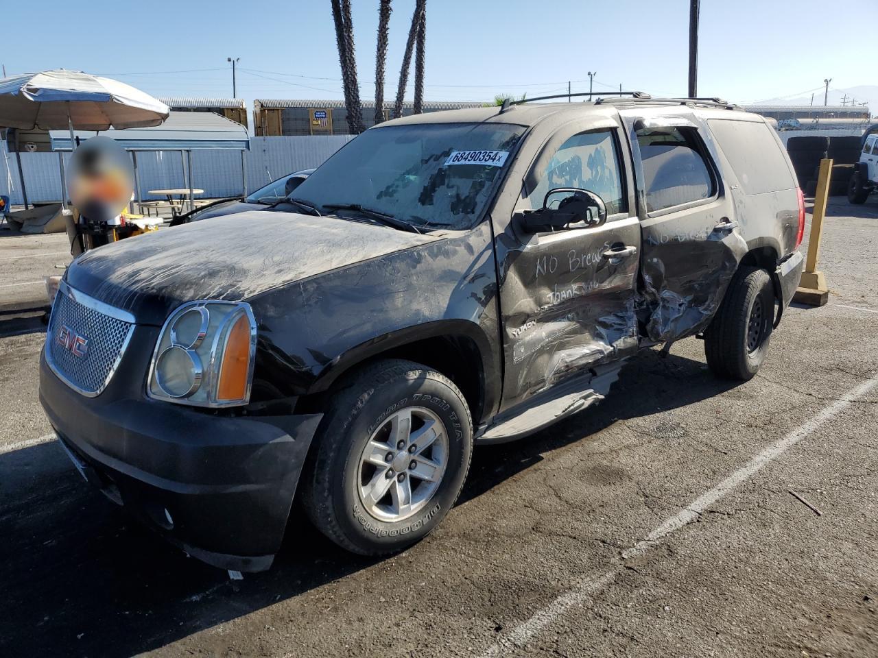 GMC YUKON SLT 2013