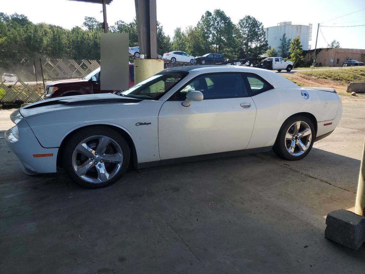 DODGE CHALLENGER 2016