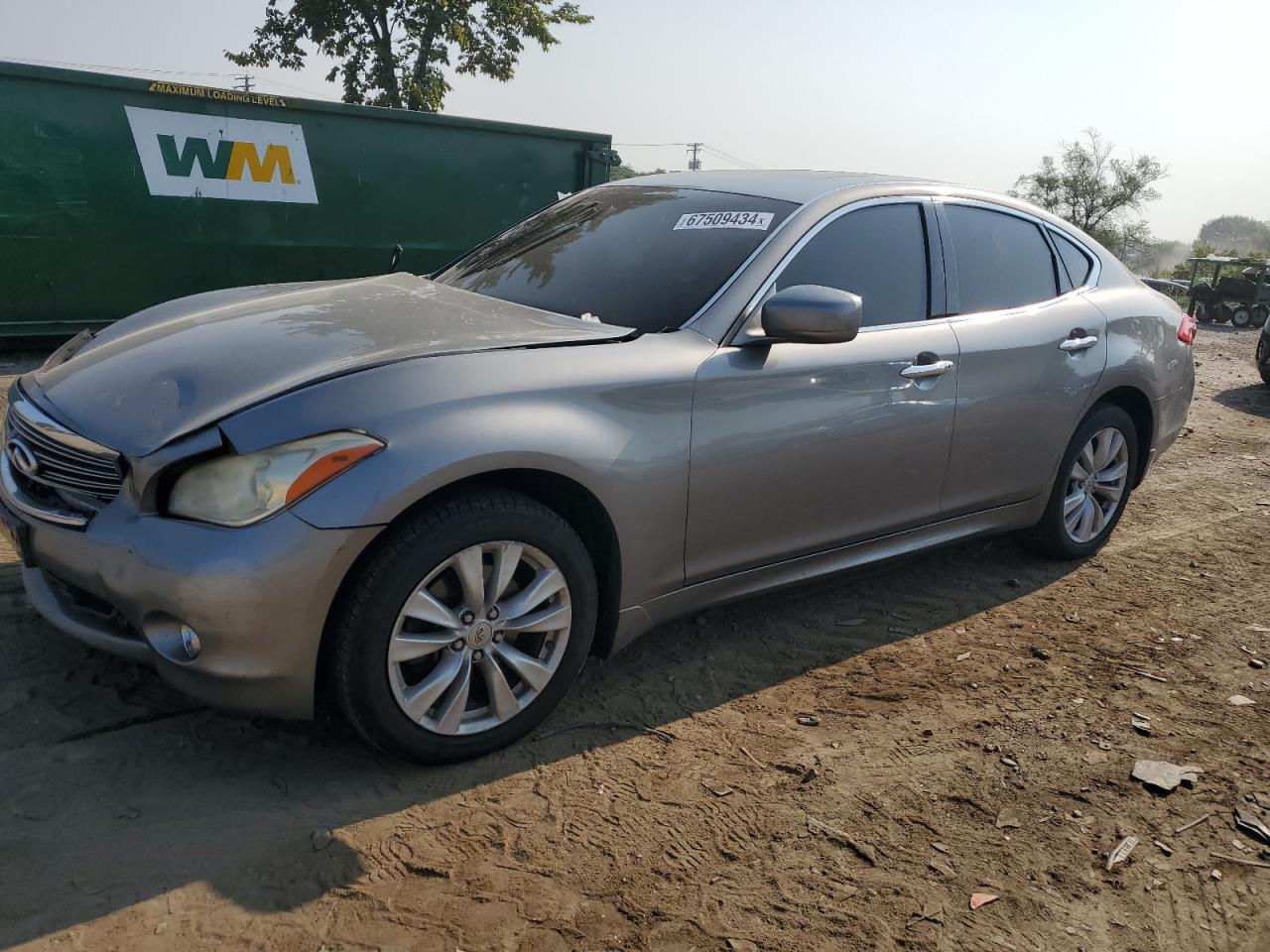 INFINITI M37 X 2011
