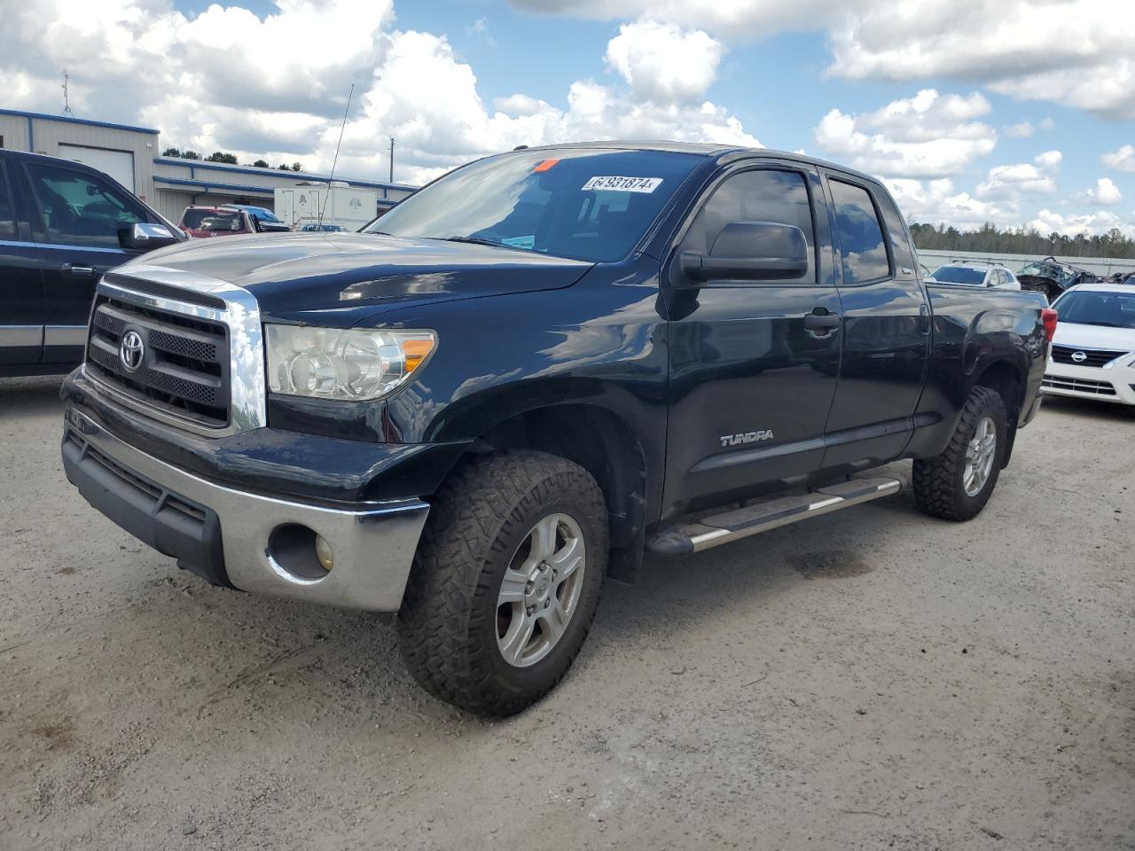 TOYOTA TUNDRA DOU 2013