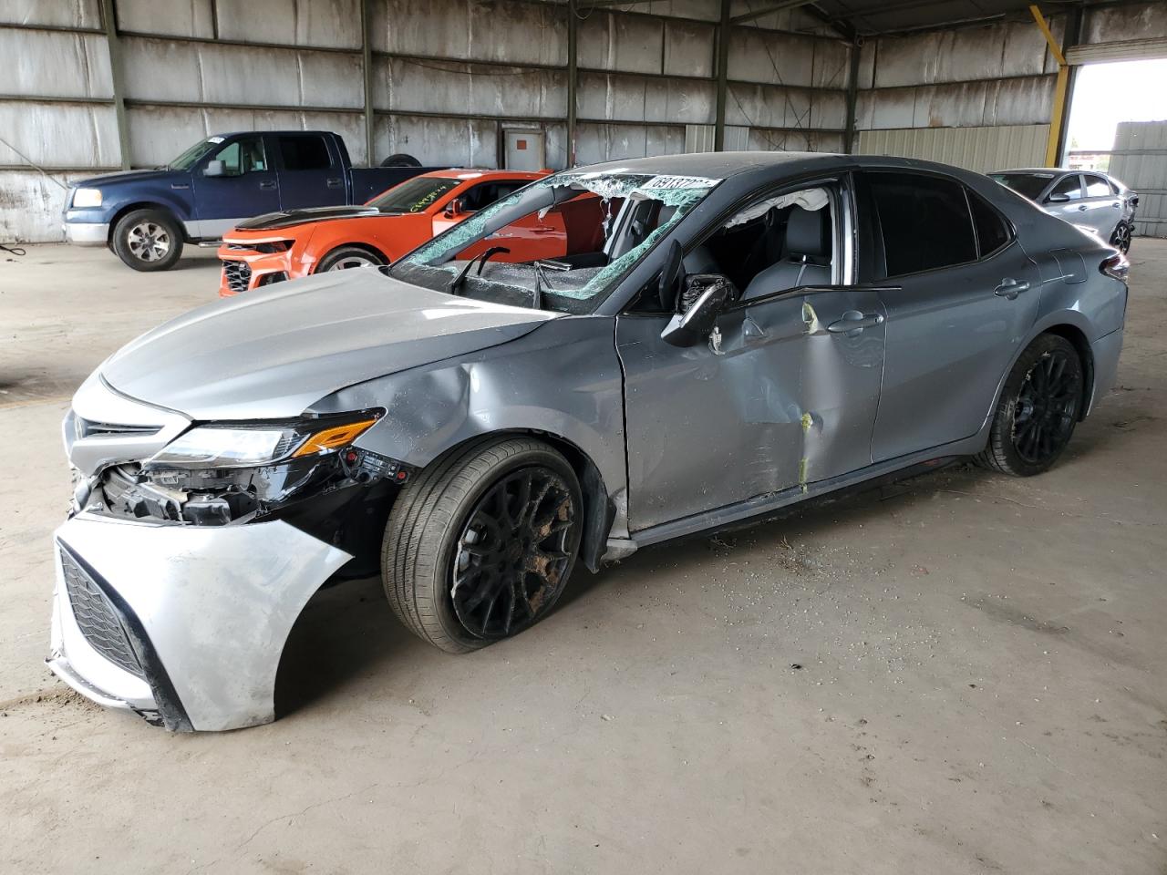 TOYOTA CAMRY SE N 2023