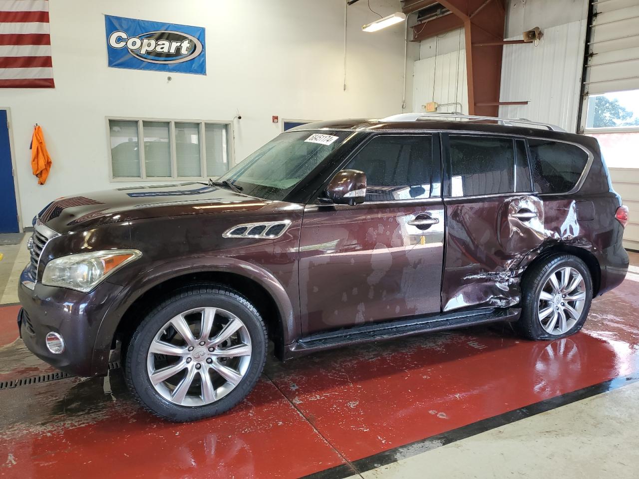 INFINITI Qx56 2011