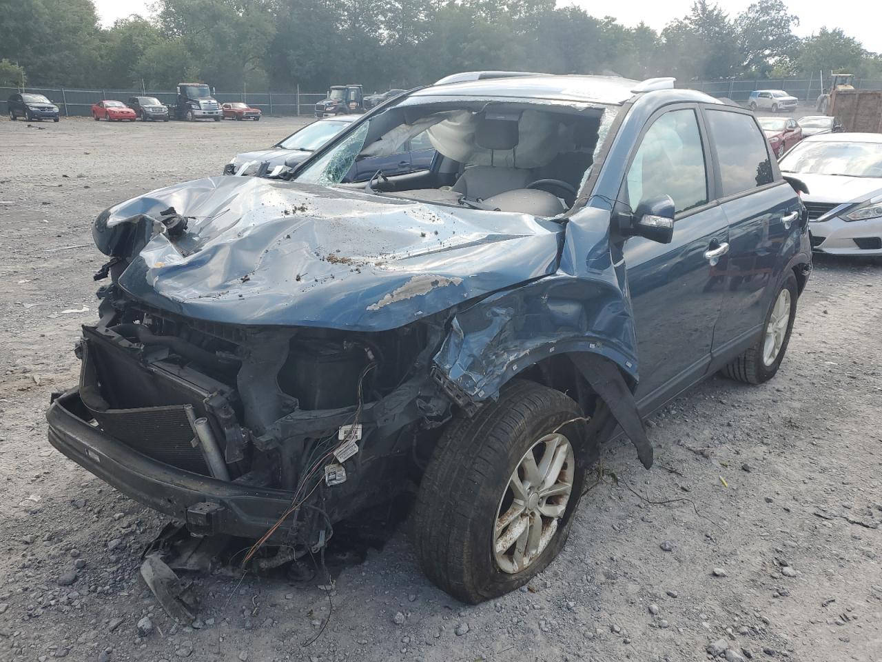 KIA SORENTO LX 2014