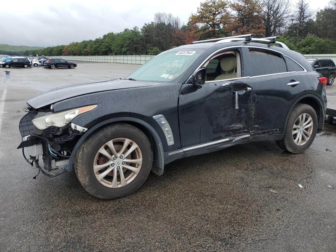 INFINITI FX35 2012