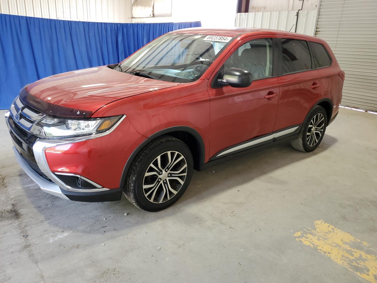 MITSUBISHI OUTLANDER 2016