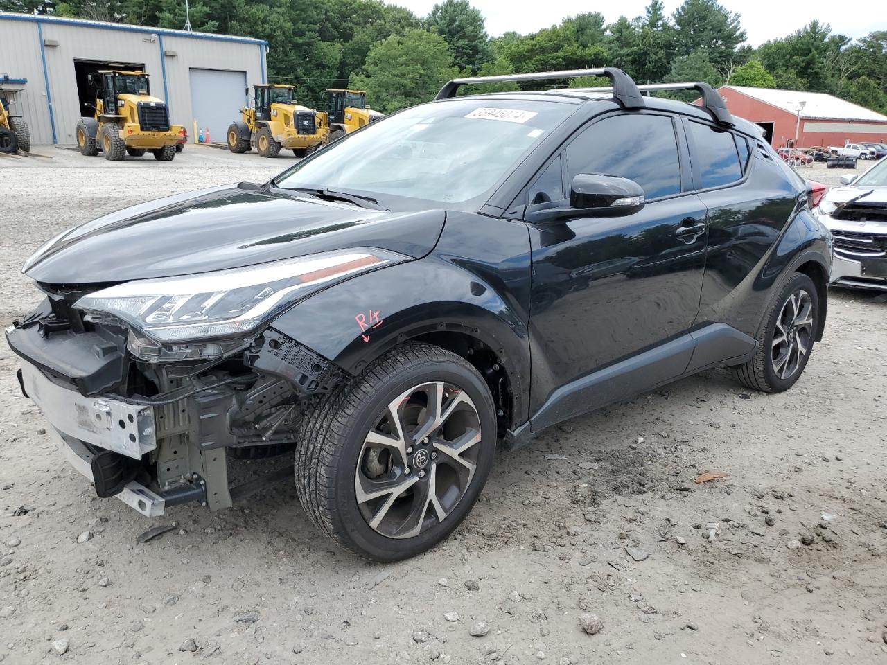 TOYOTA C-HR XLE 2022
