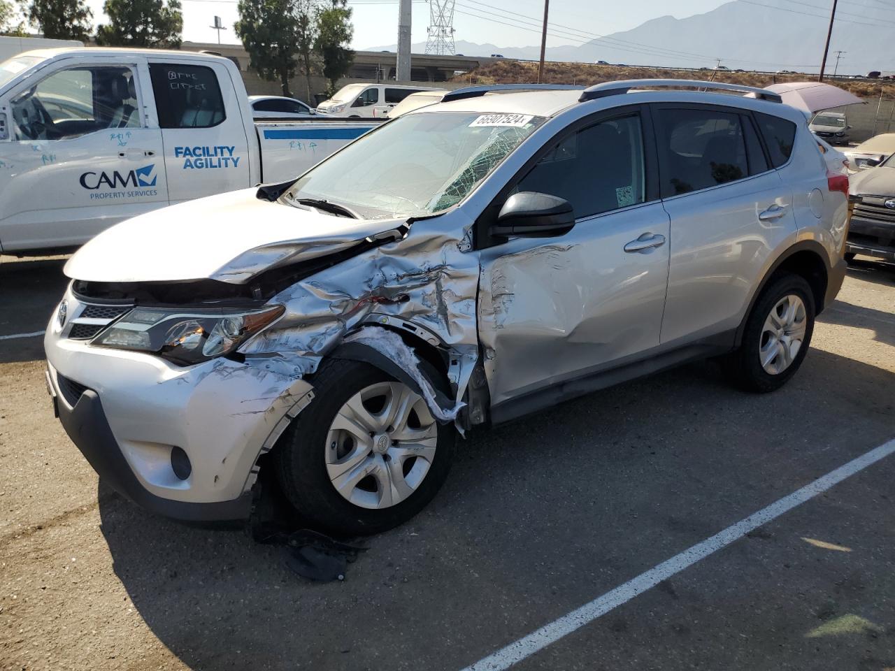 TOYOTA RAV4 LE 2015