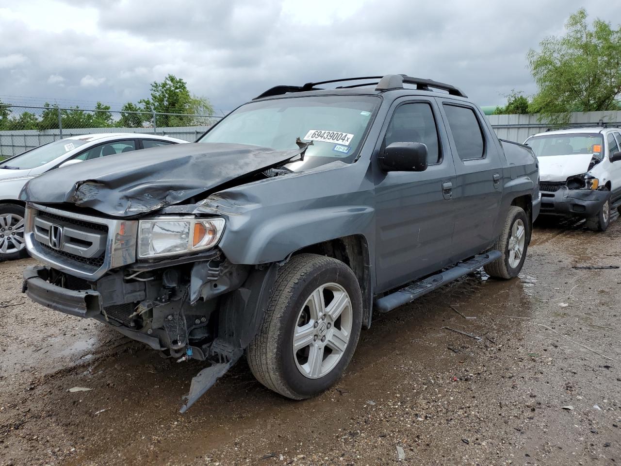 HONDA RIDGELINE 2011