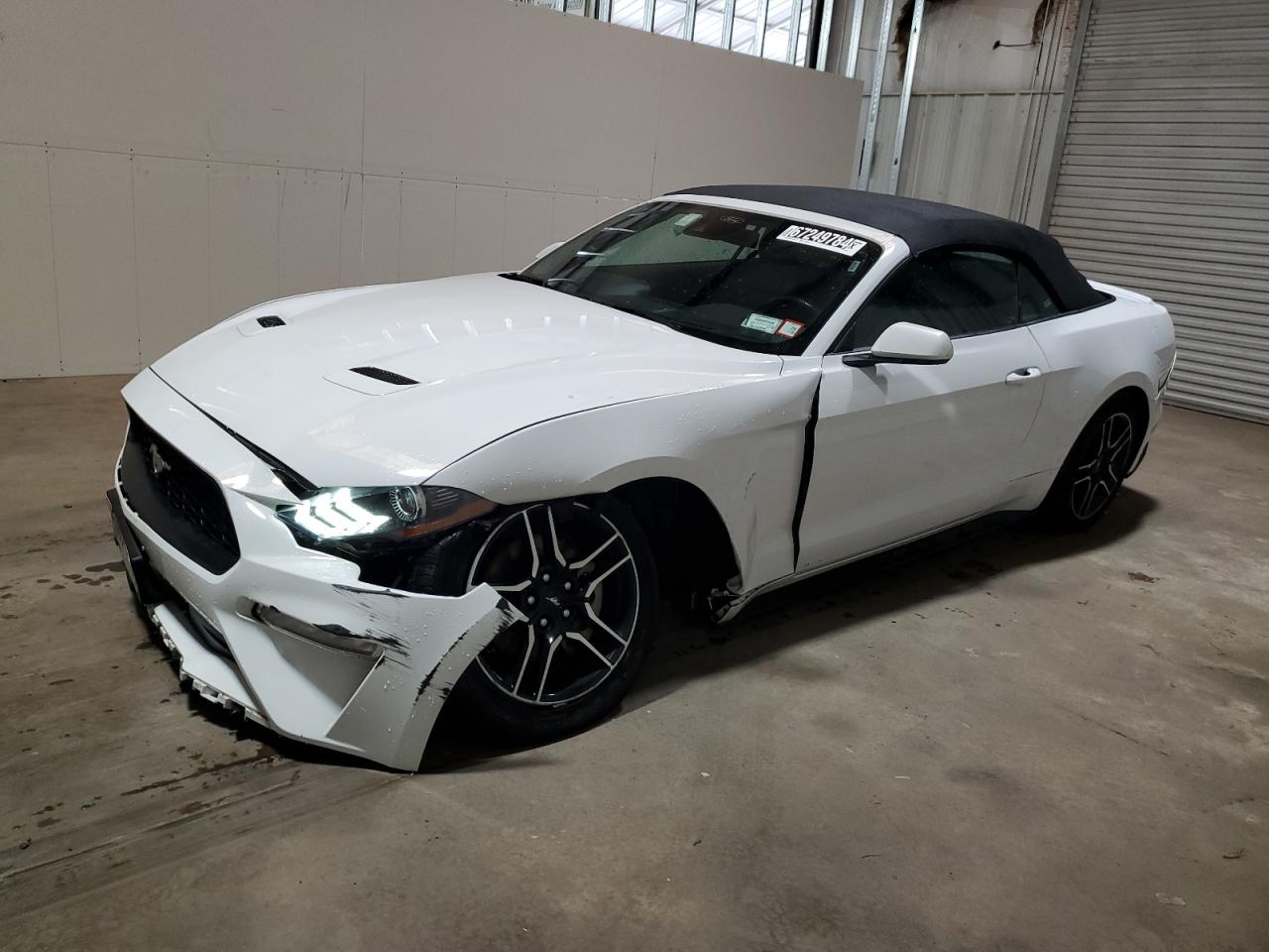 FORD MUSTANG 2022
