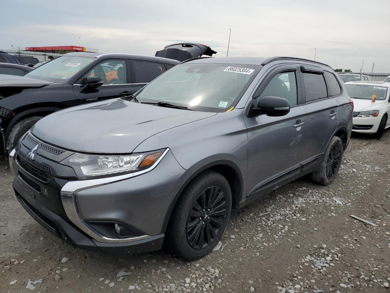 MITSUBISHI OUTLANDER 2020