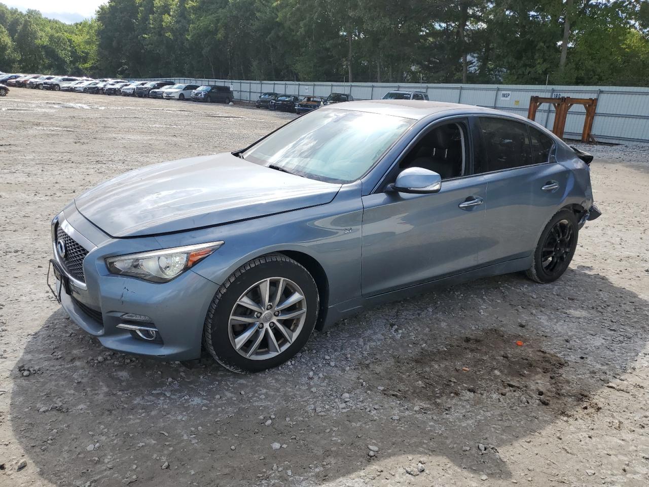 INFINITI Q50 BASE 2015