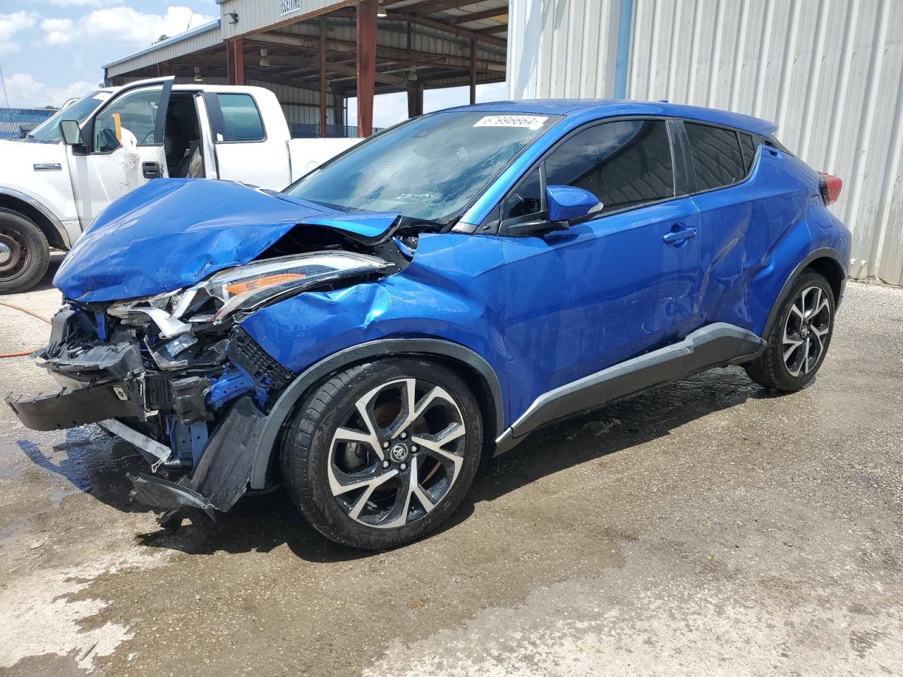 TOYOTA C-HR 2018