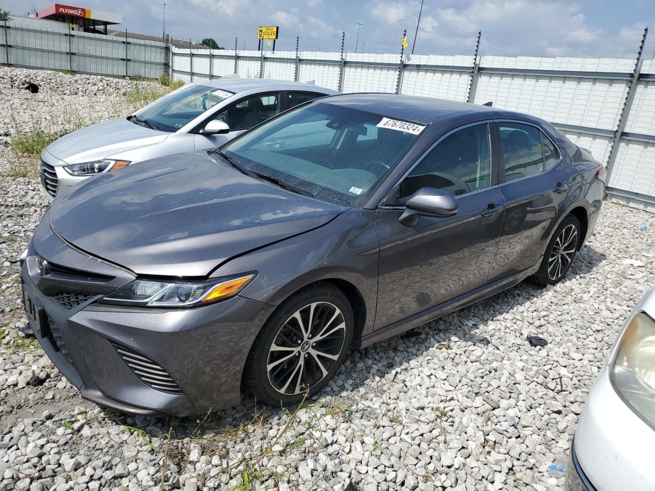 TOYOTA CAMRY L 2019