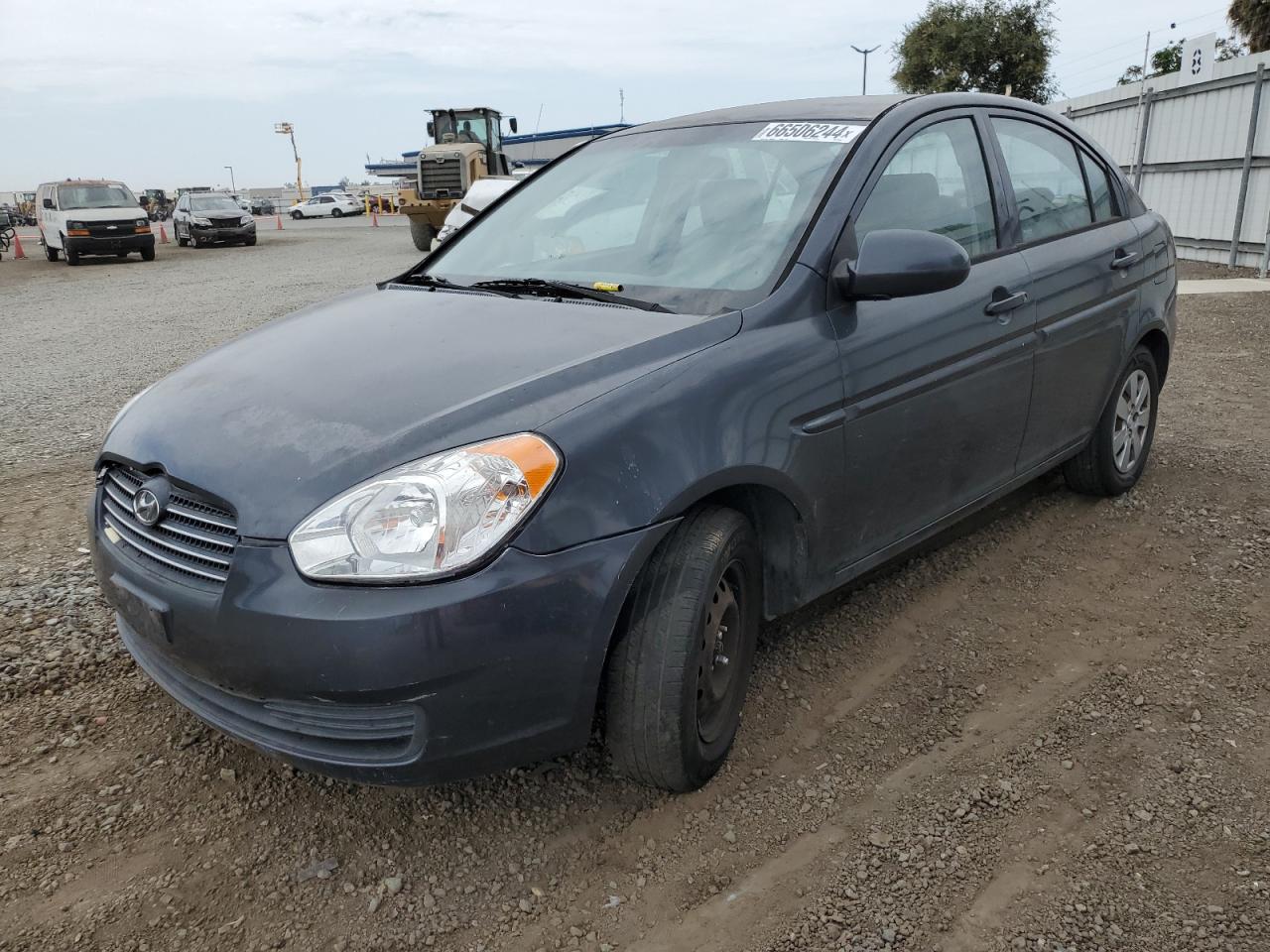 HYUNDAI ACCENT 2009