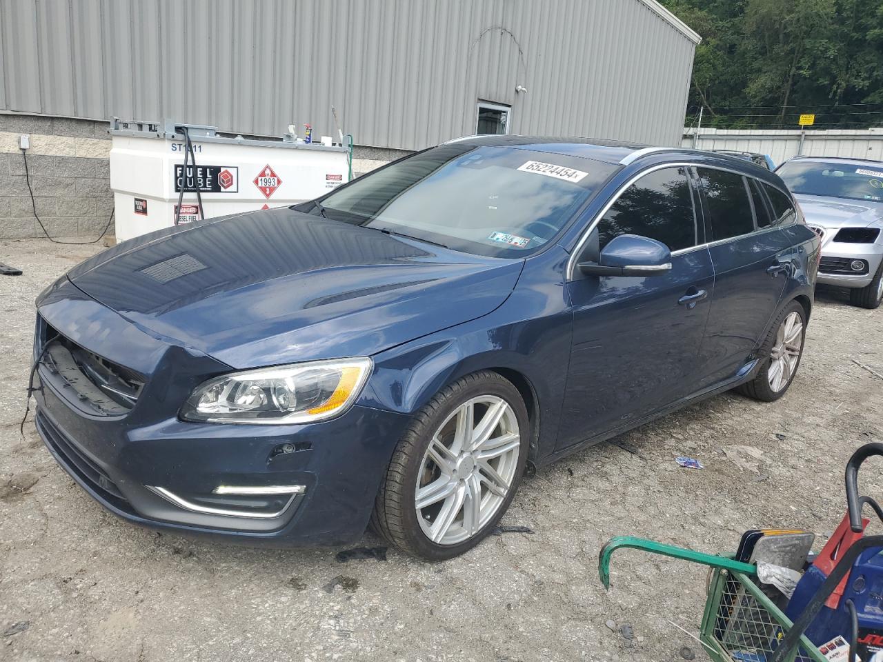 VOLVO V60 PLATIN 2015