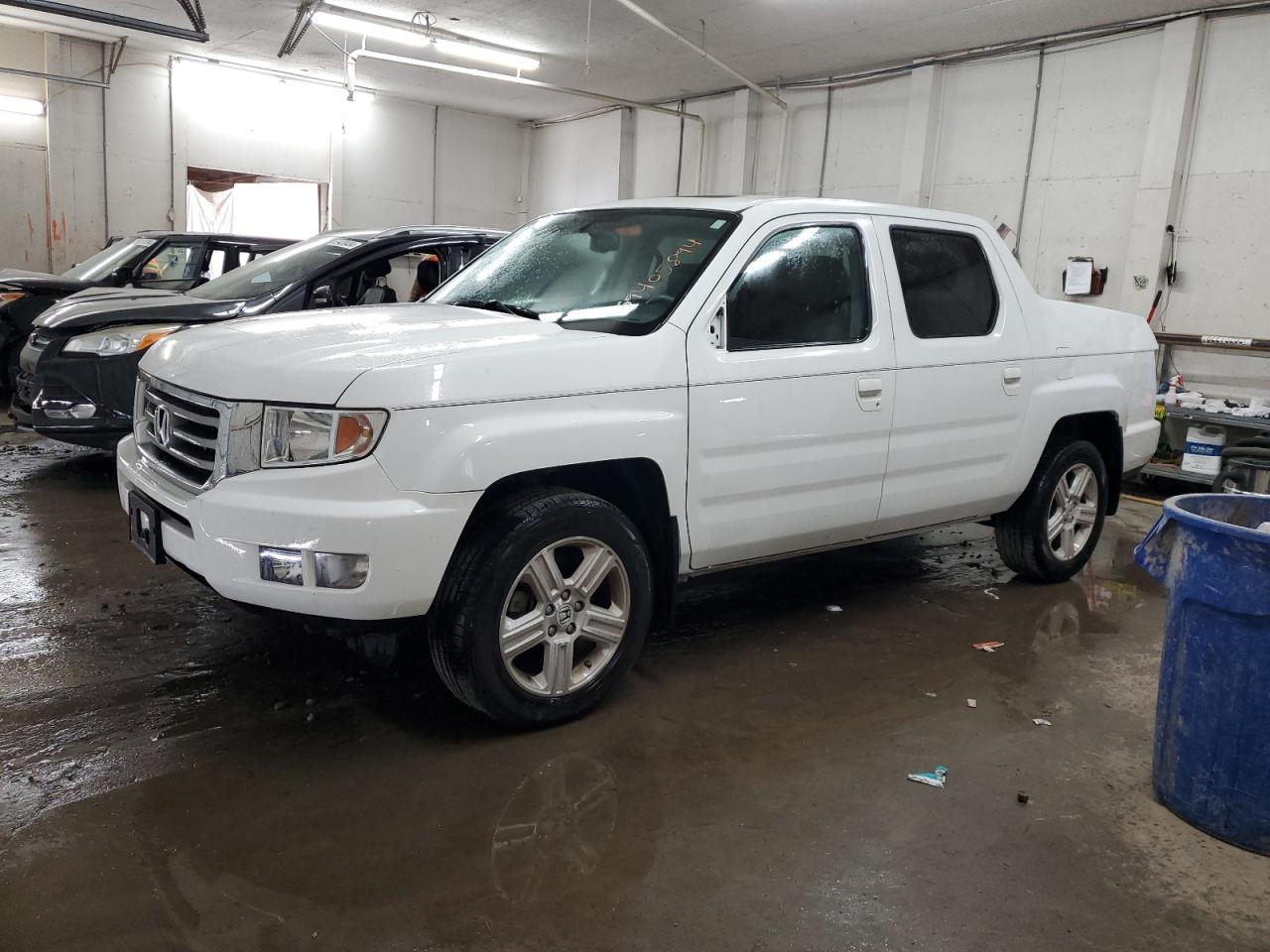 HONDA RIDGELINE 2014