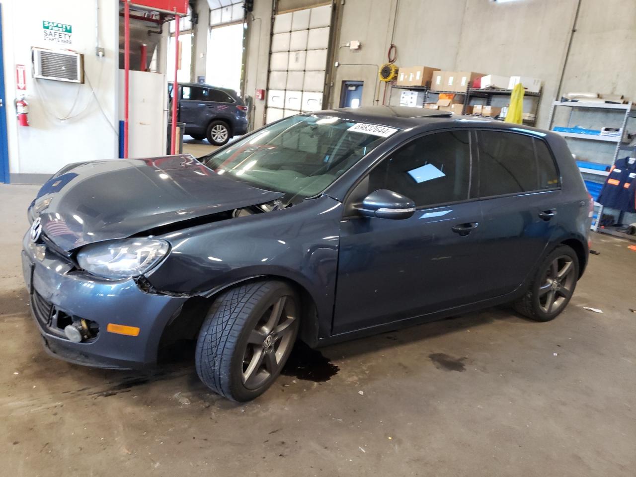 VOLKSWAGEN GOLF 2012