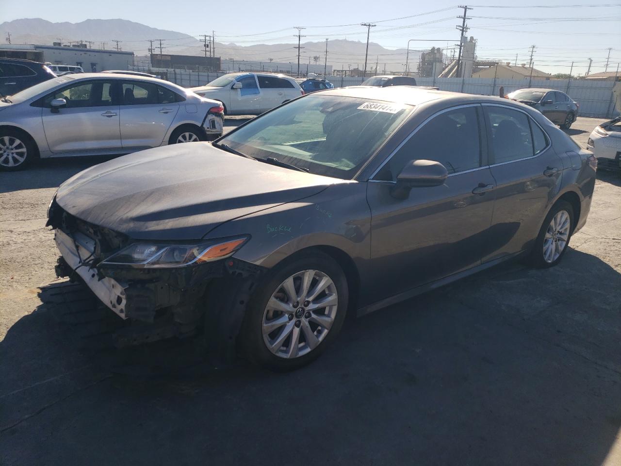 TOYOTA CAMRY LE 2021