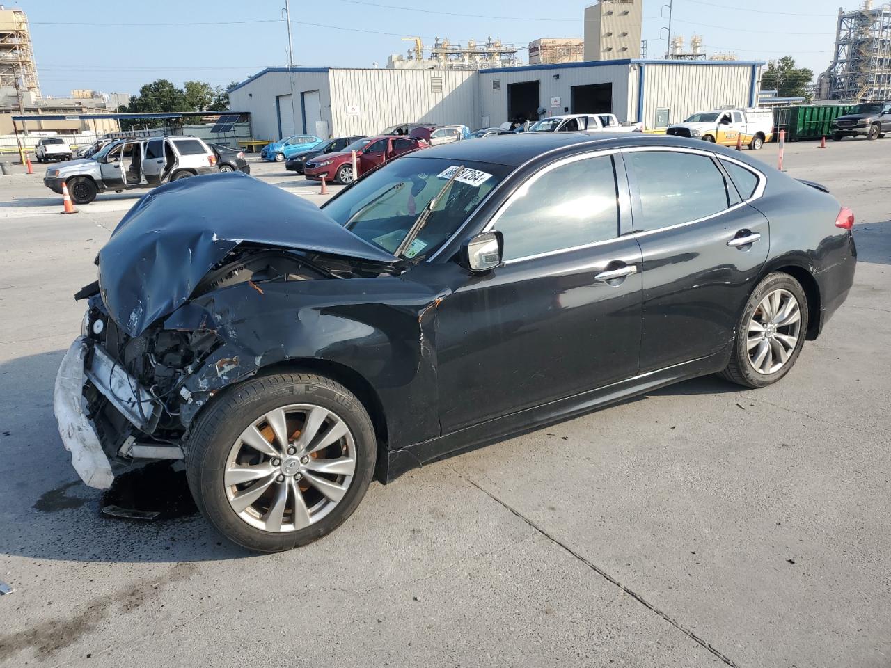 INFINITI M37 2013
