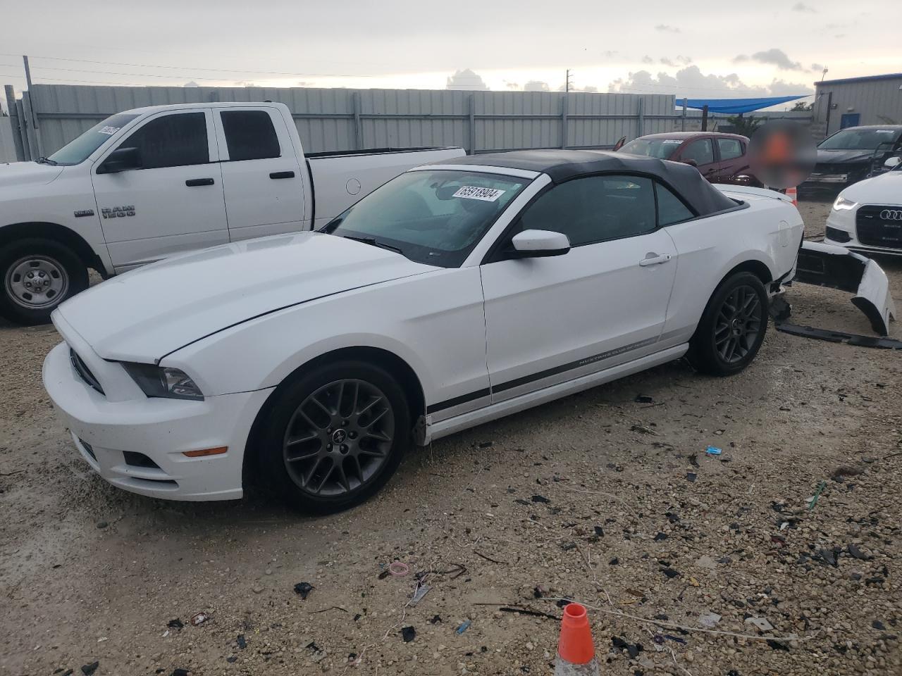 FORD MUSTANG 2014