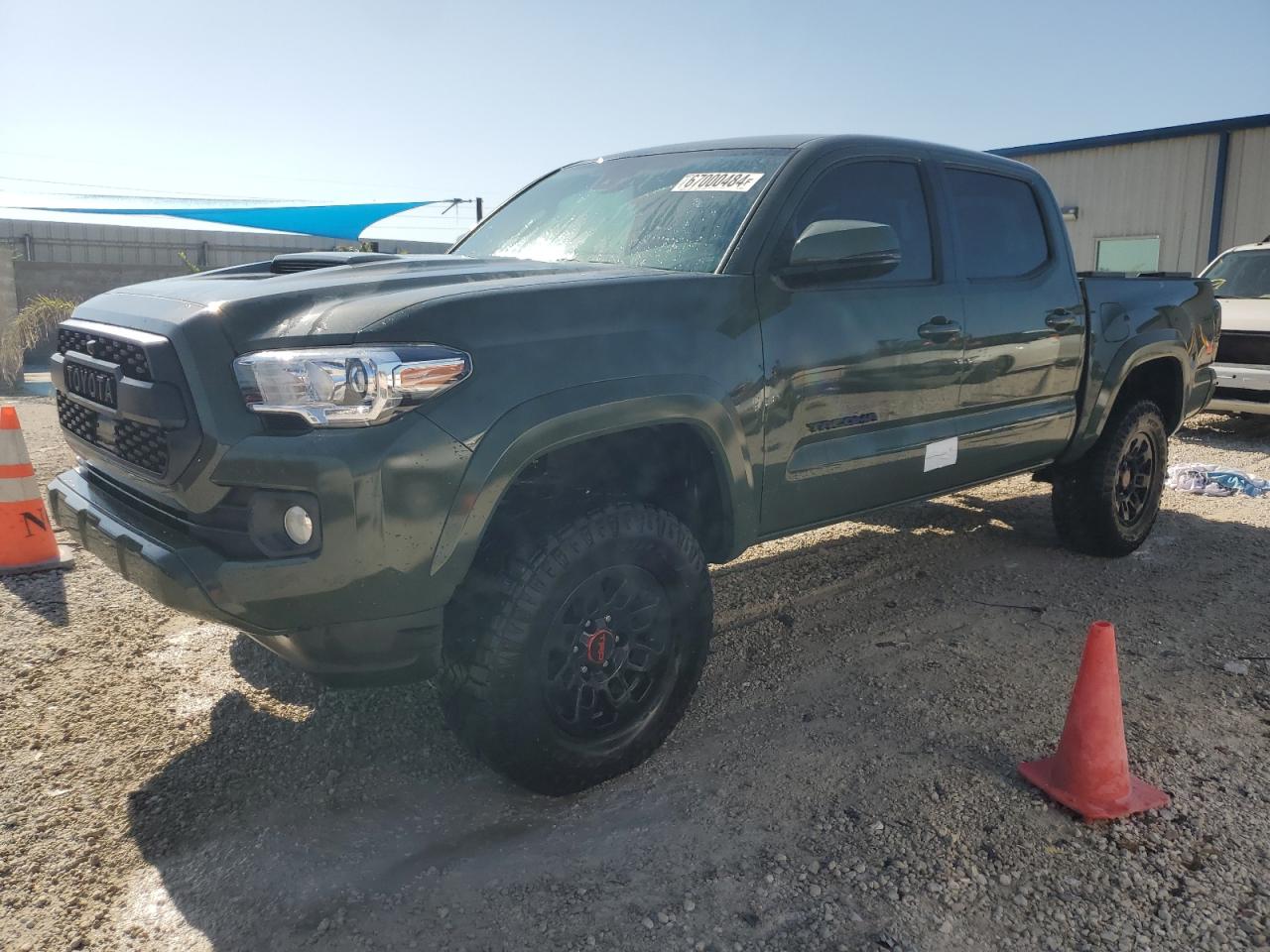 TOYOTA TACOMA DOU 2022