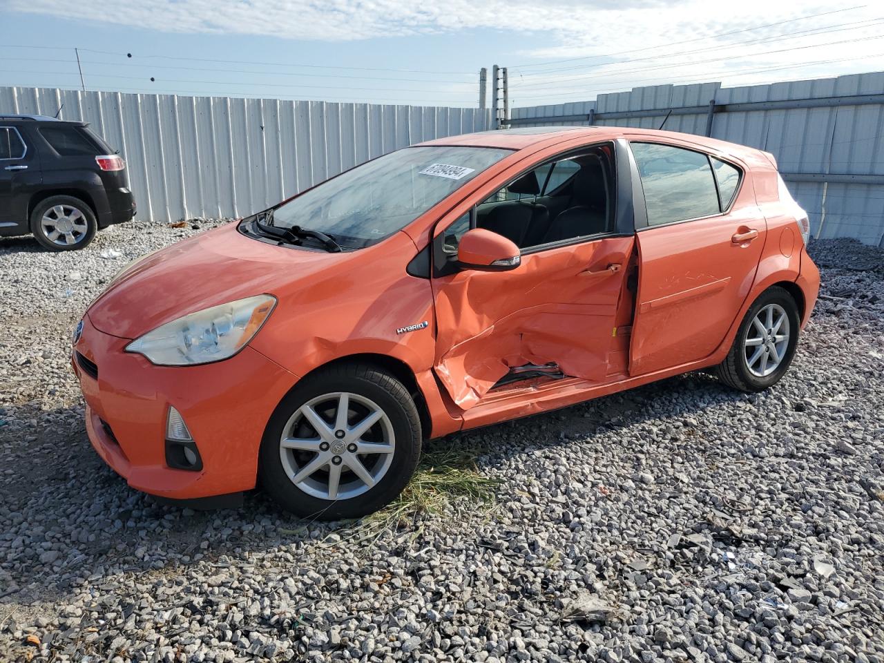 TOYOTA PRIUS C 2013