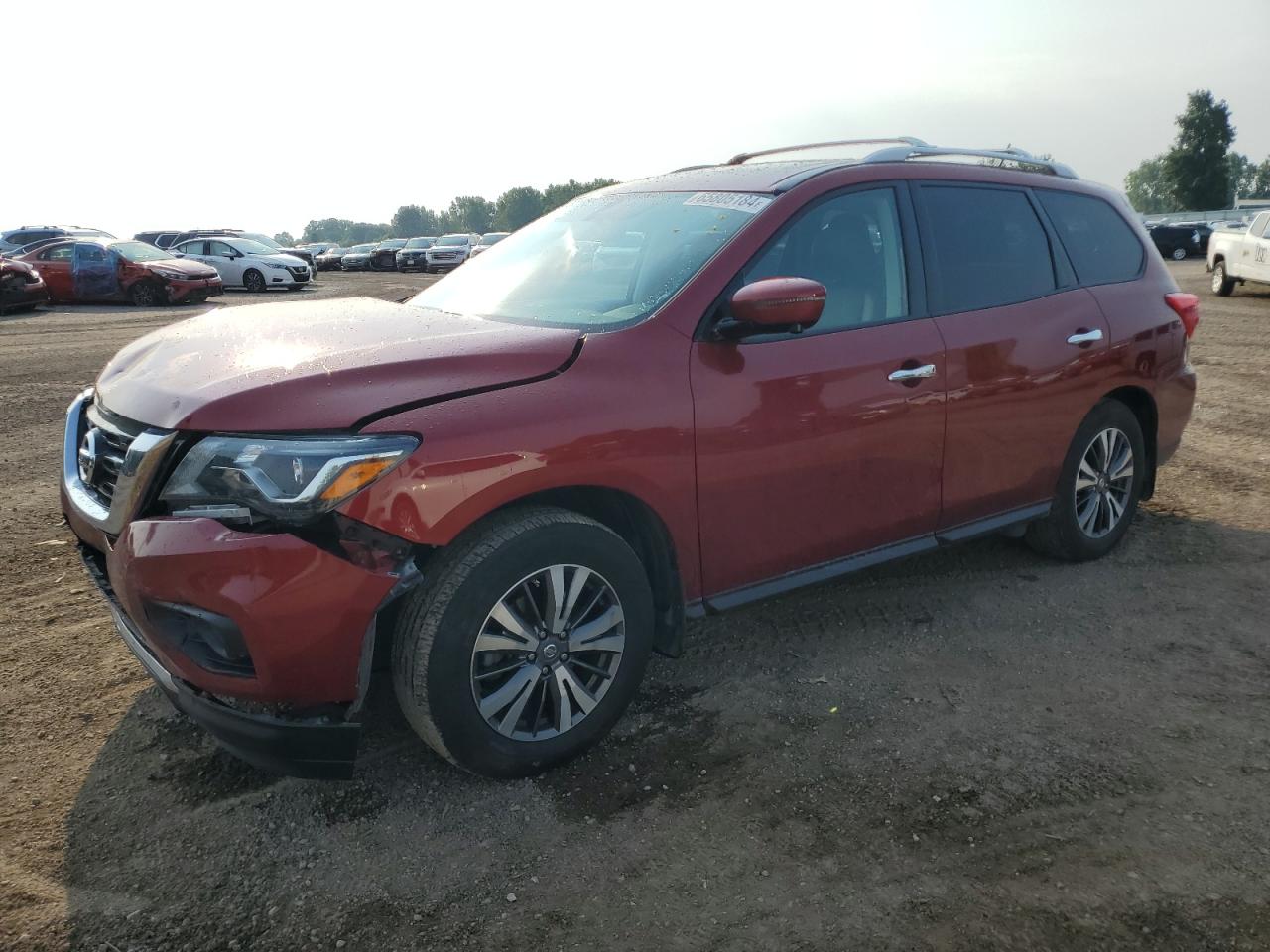 NISSAN PATHFINDER 2017