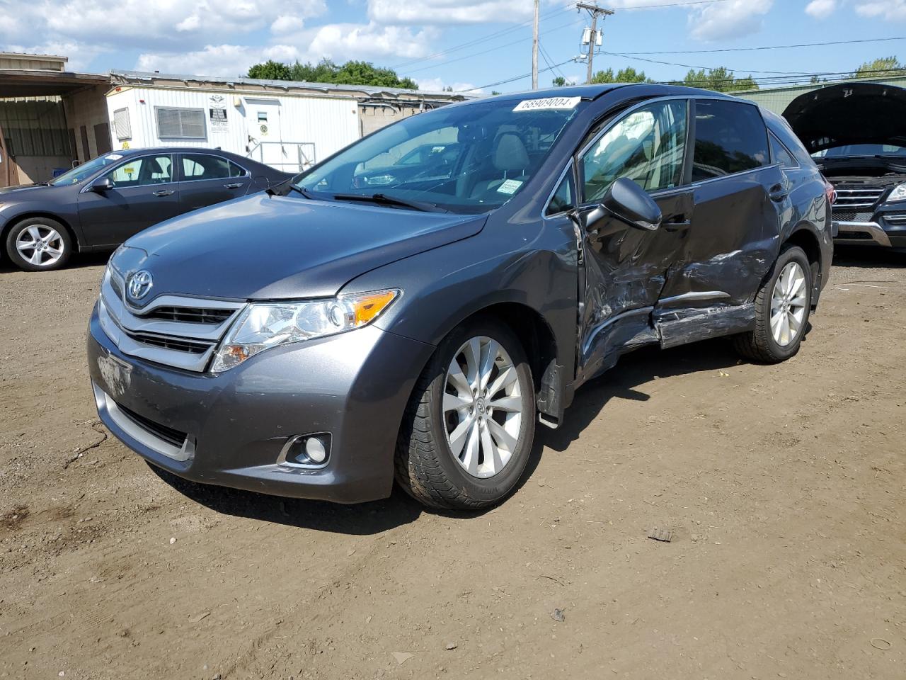 TOYOTA Venza Le 2013