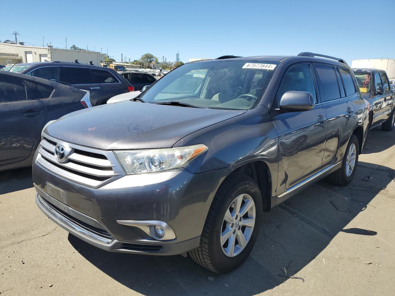 TOYOTA HIGHLANDER 2011