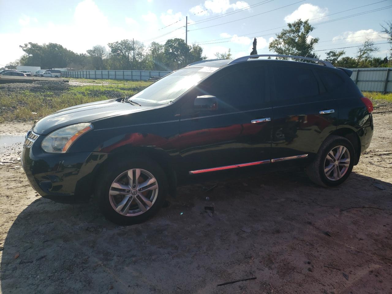 NISSAN ROGUE S 2012