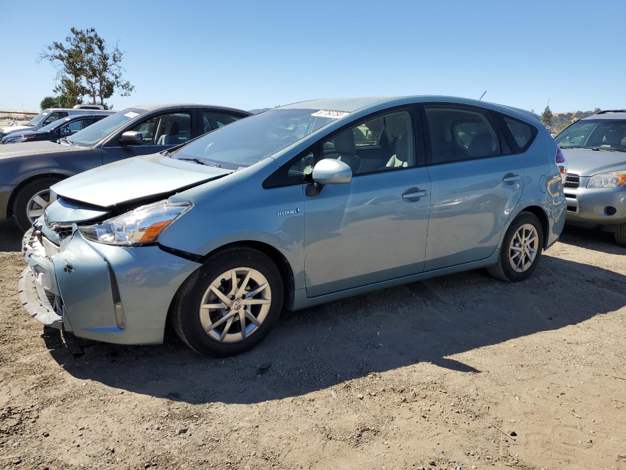 TOYOTA PRIUS V 2015