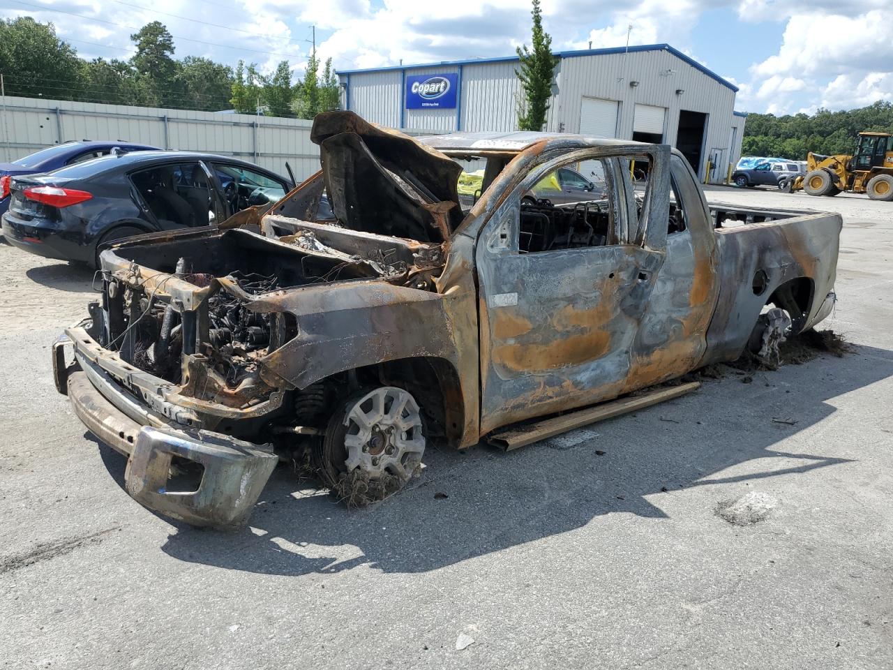 TOYOTA TUNDRA DOU 2018