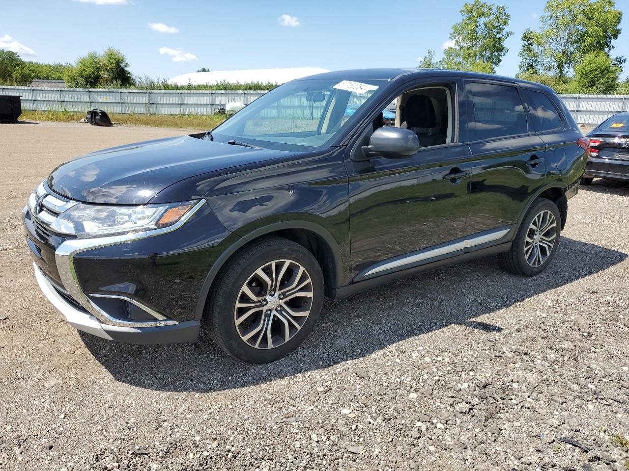 MITSUBISHI OUTLANDER 2018