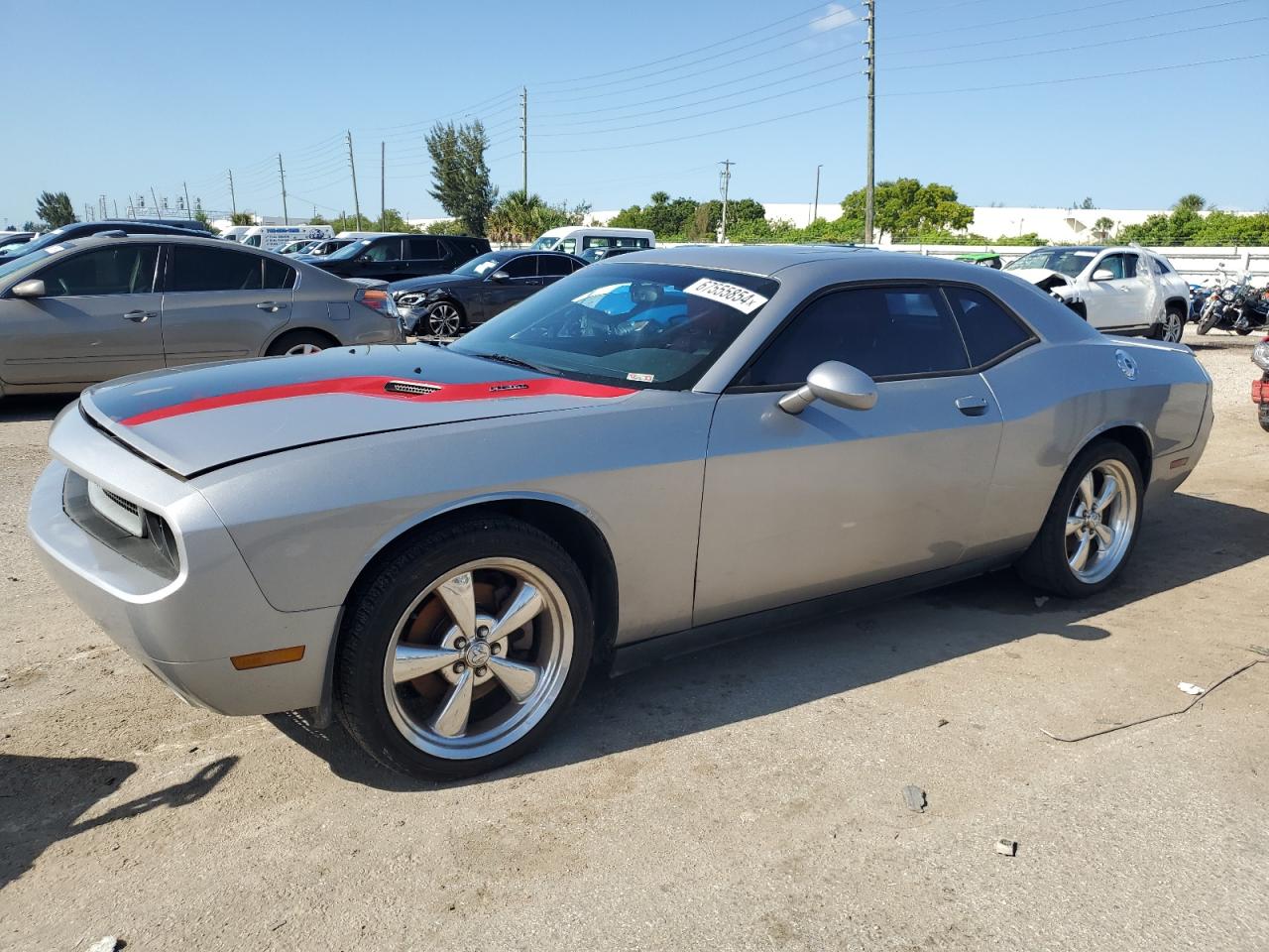 DODGE CHALLENGER 2011