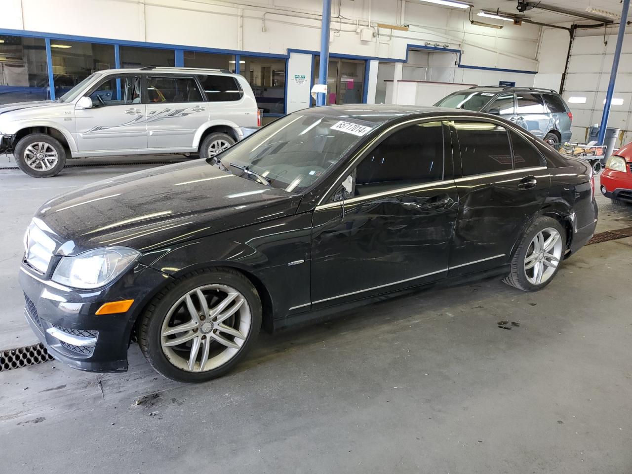 MERCEDES-BENZ C-CLASS 2012