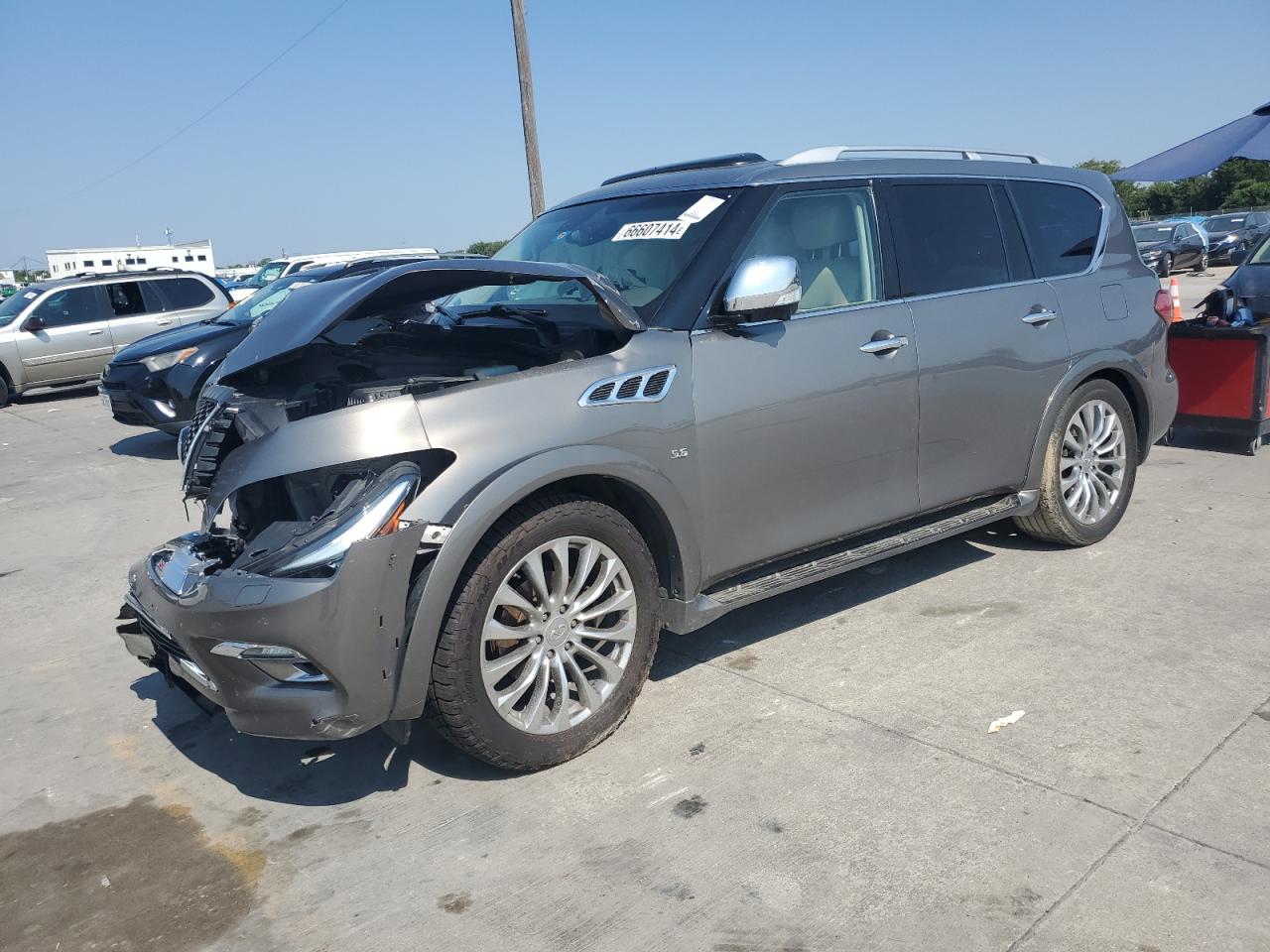 INFINITI QX80 2015