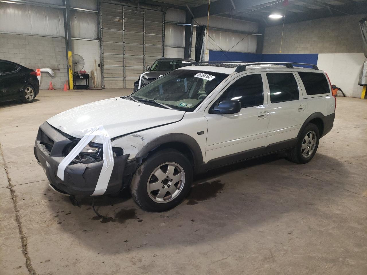 VOLVO XC70 2004