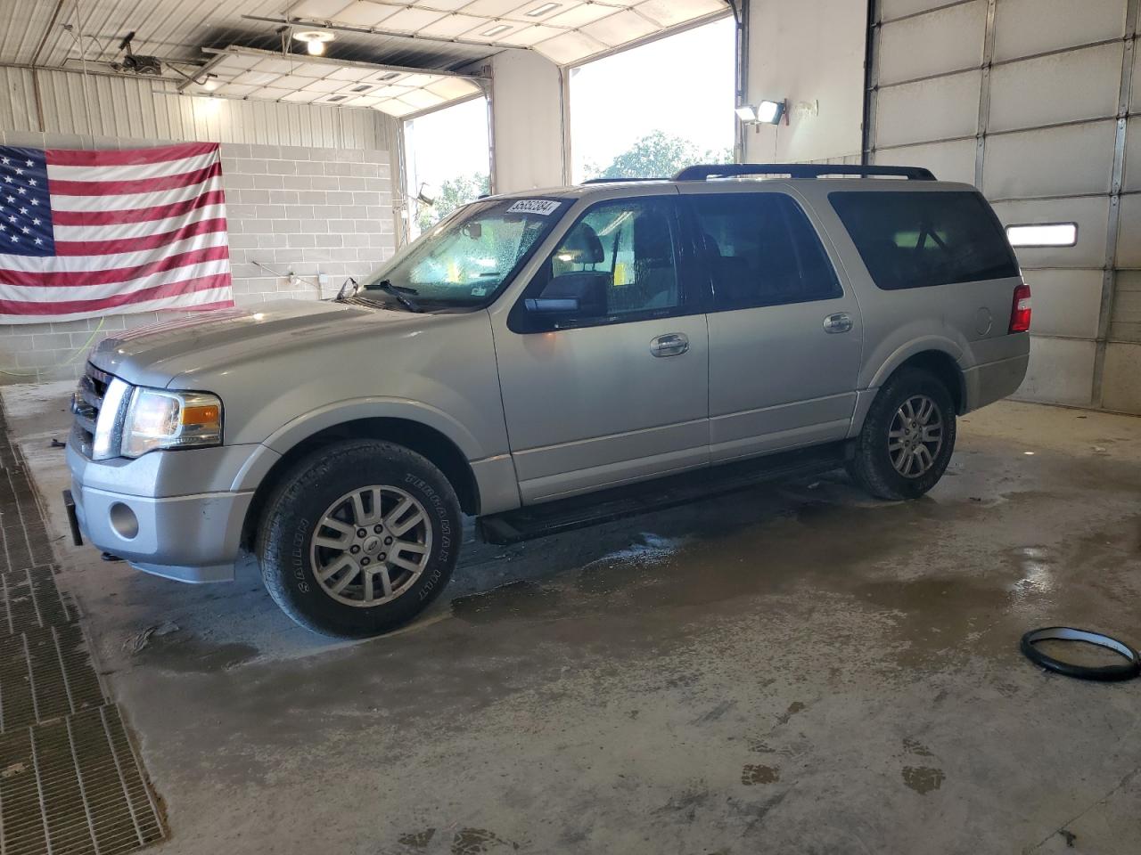 FORD Expedition 2011