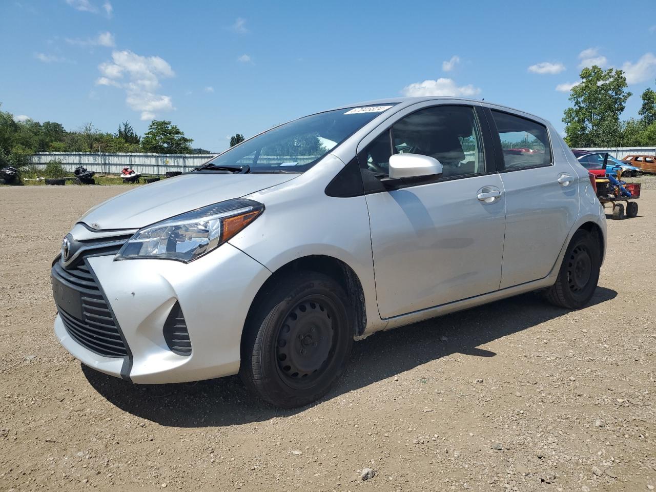 TOYOTA YARIS 2015