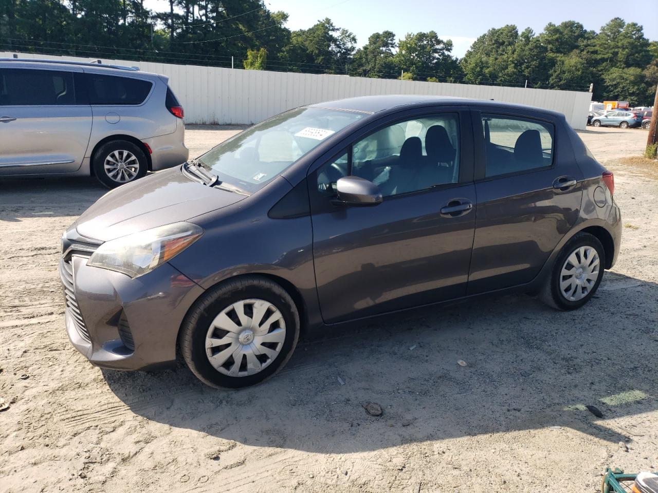 TOYOTA YARIS L 2016