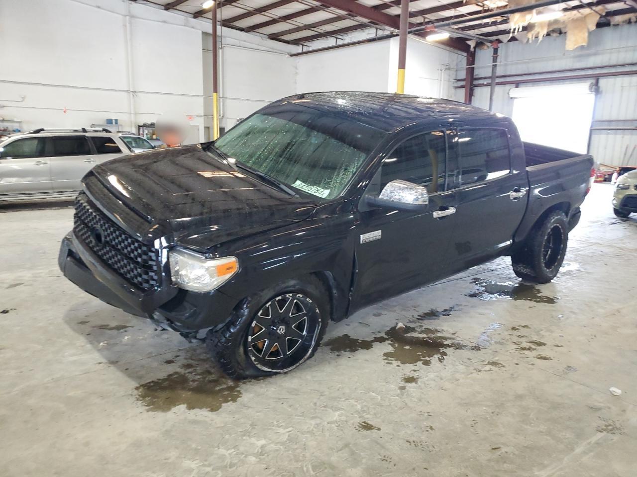 TOYOTA TUNDRA CRE 2016