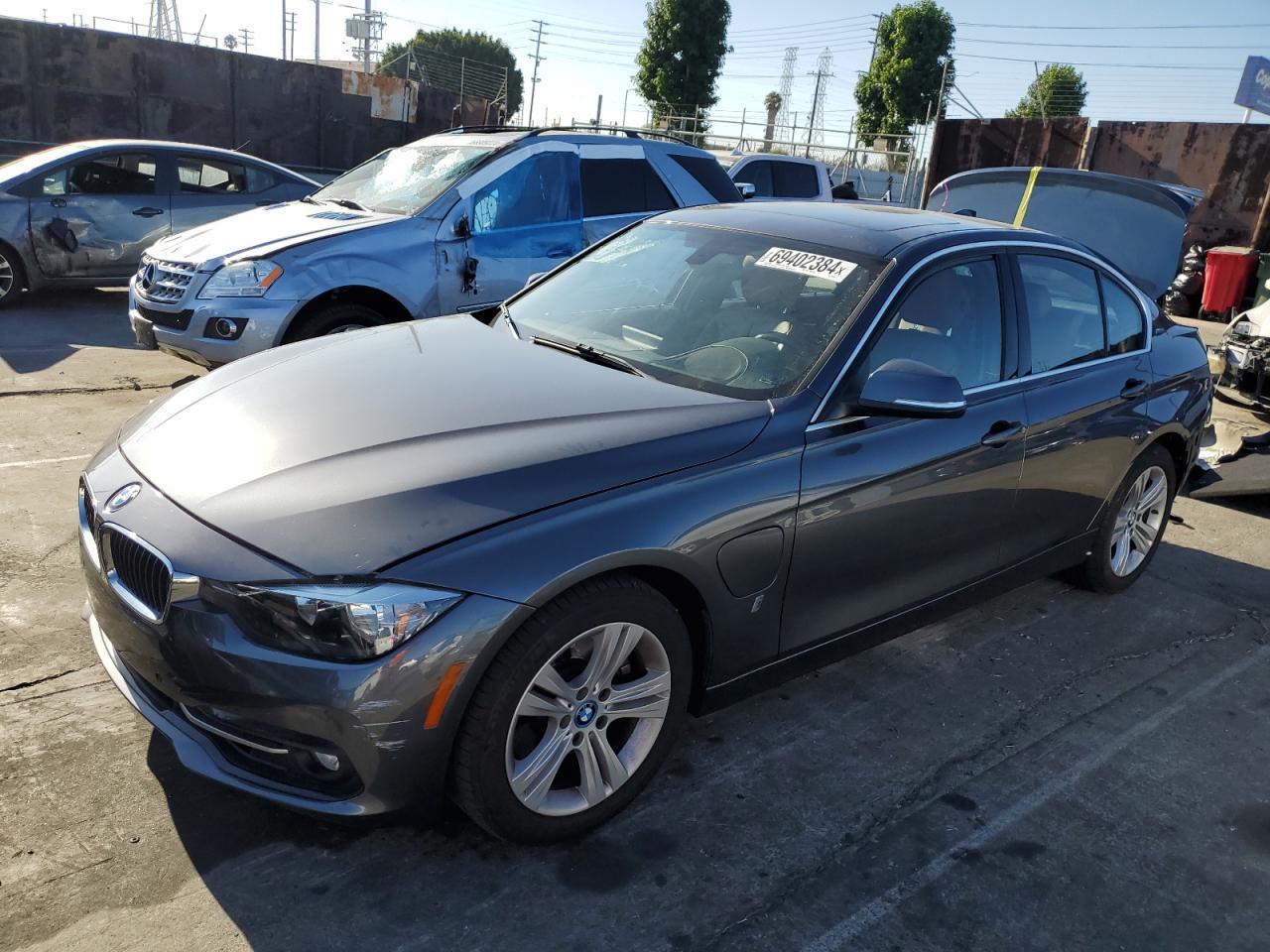 BMW 330E 2017